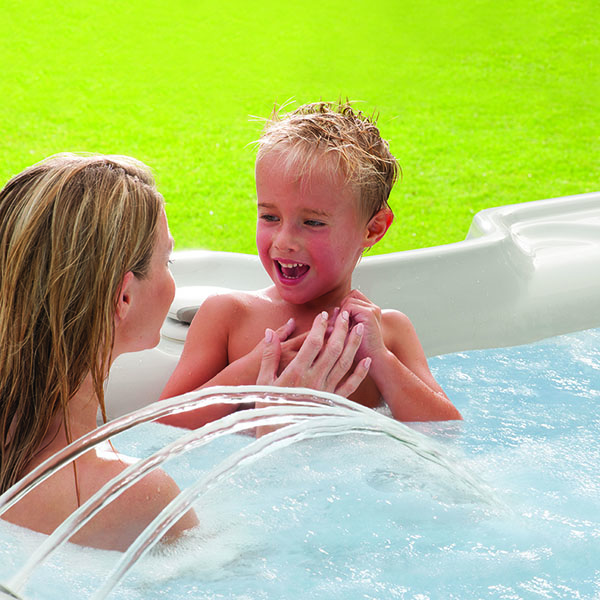Summer safety tips for kids in the hot tub
