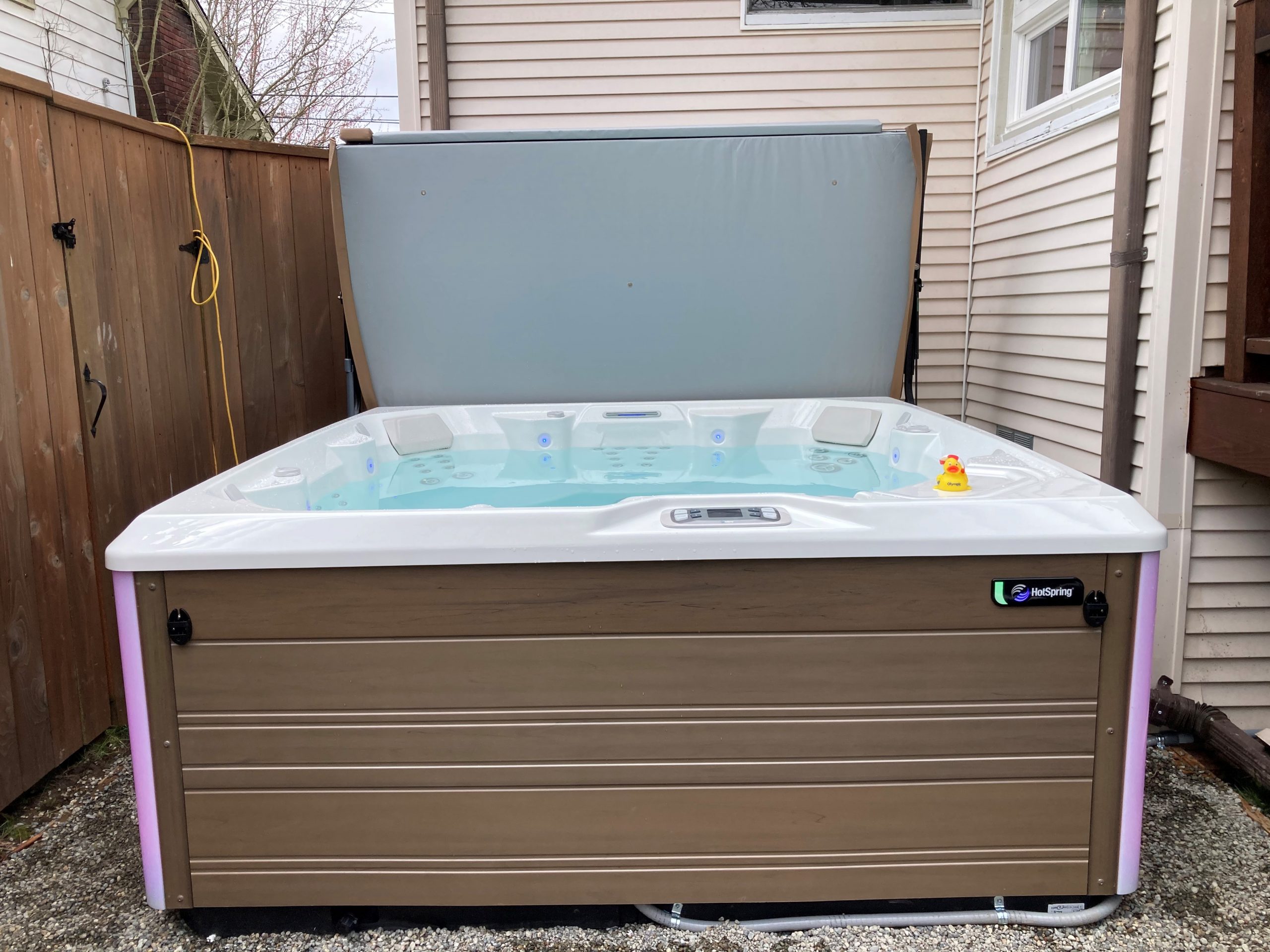 hot-spring-flash-with-bluetooth-seattle-wa-olympic-hot-tub