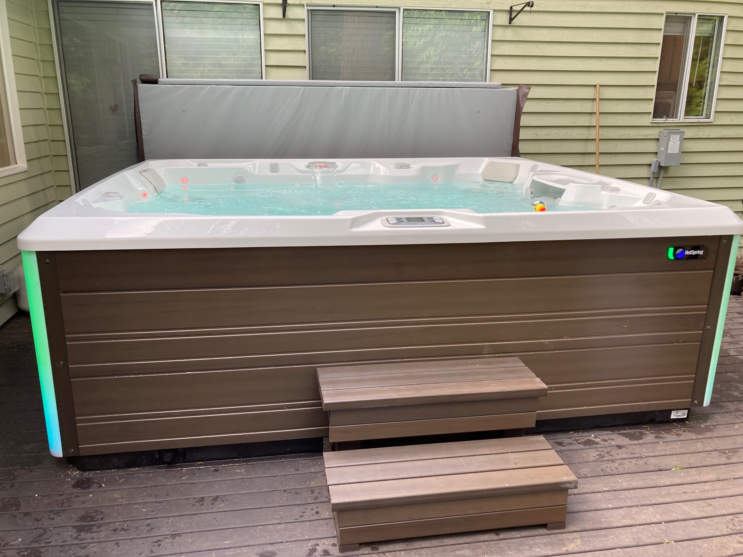 Hot Spring Prism with Bluetooth Music | Woodinville, WA