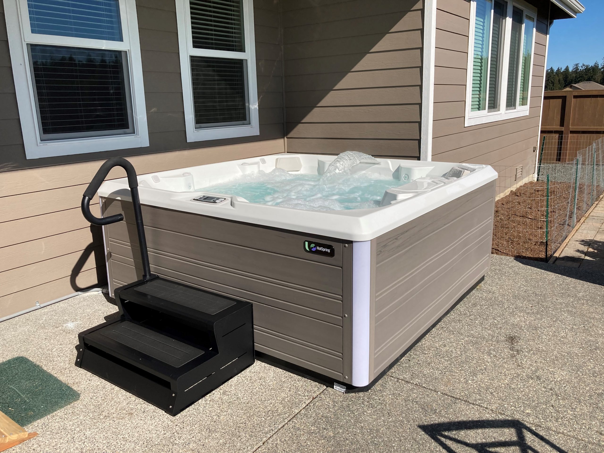 Hot Spring Pulse with Bluetooth Music | Sequim, WA