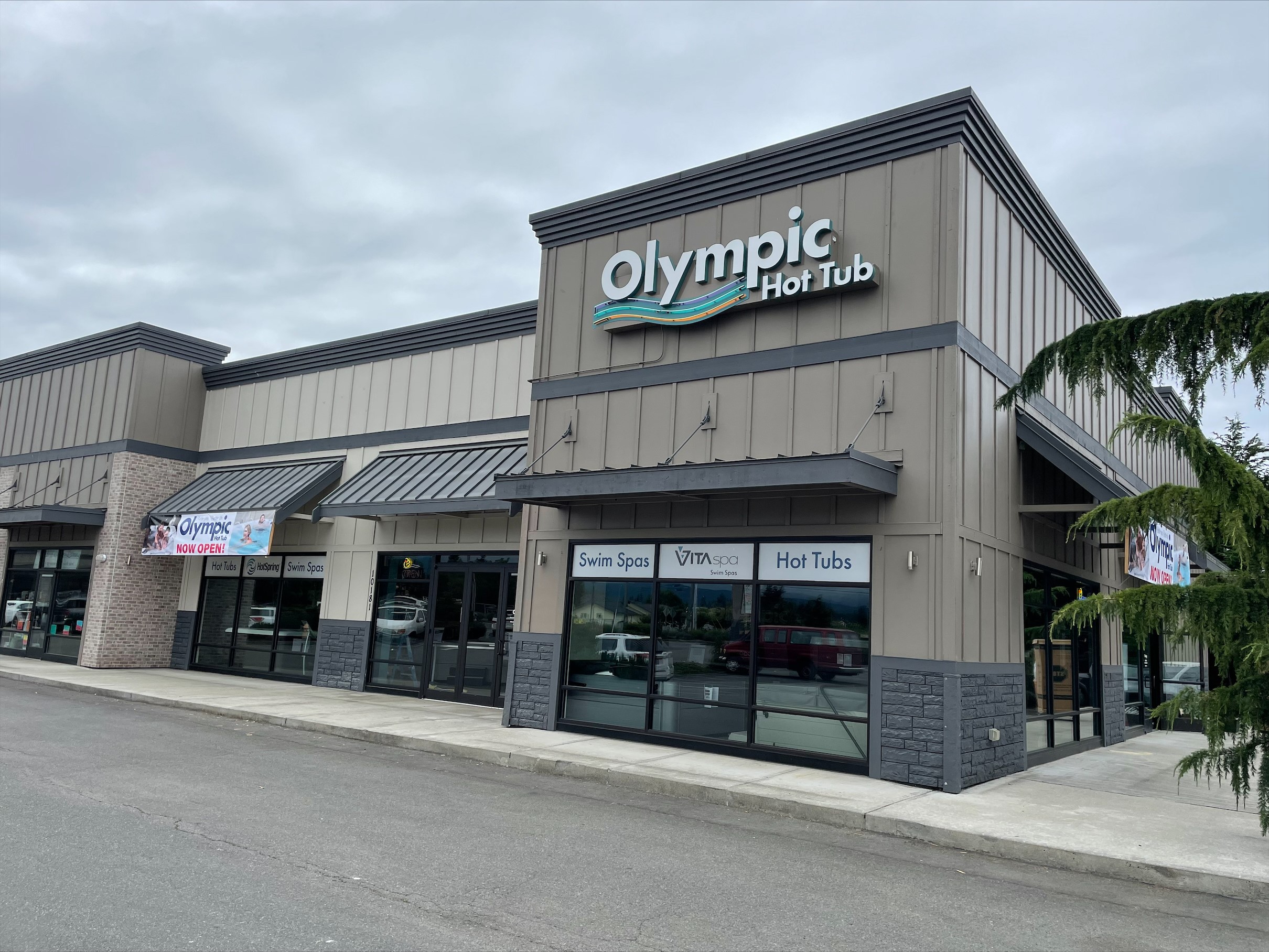 Olympic Hot Tub announces the Grand Opening of its 7th location in Sequim