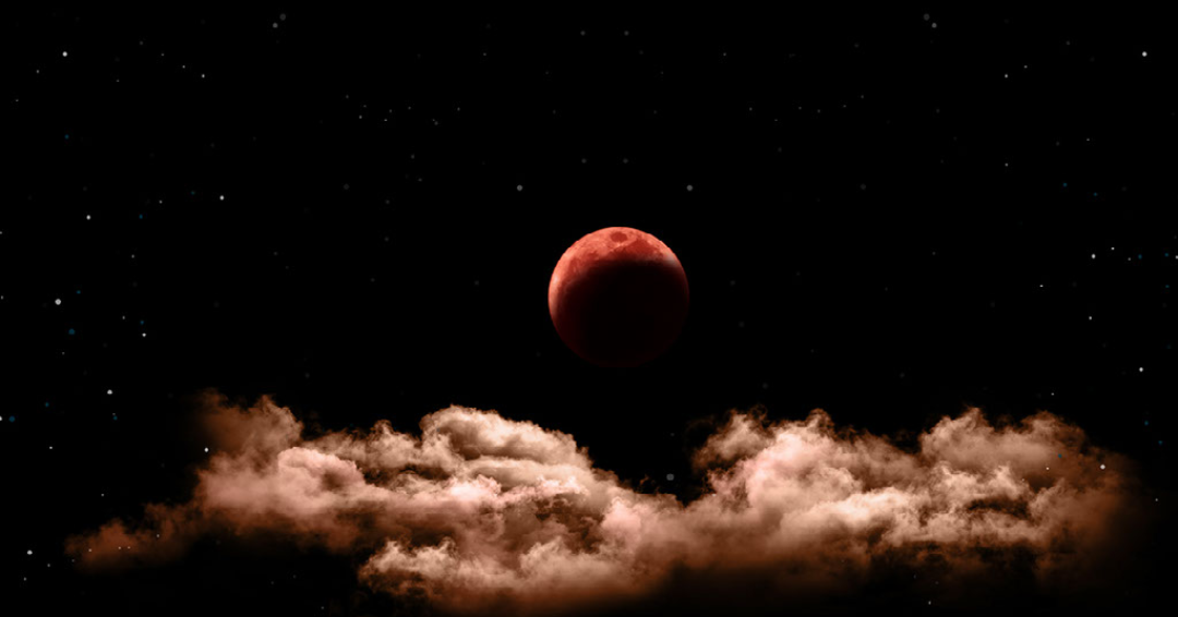 Enjoy the lunar eclipse from you hot tub!
